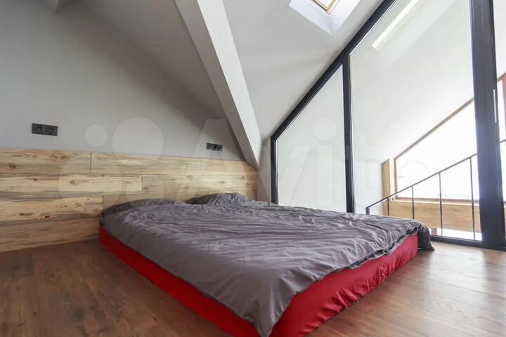 4-к. апартаменты, 198 м², 8/9 эт.