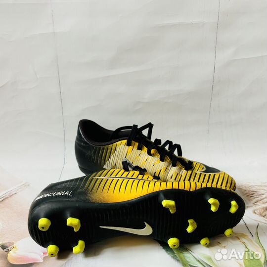 Бутсы Nike для мальчика на футбол, 41 р