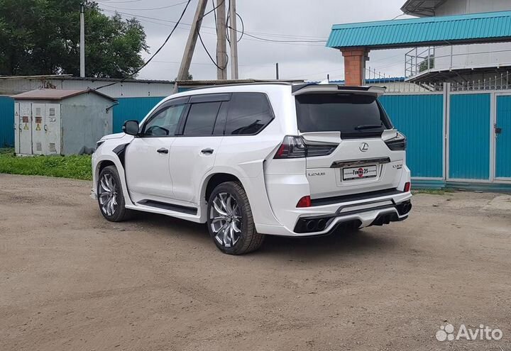 Lexus LX 570 обвес Eight Star