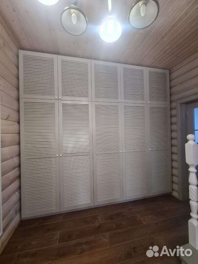 Двери жалюзийные в проём