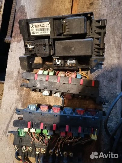 Панель предохранителей мерседес с180 w202