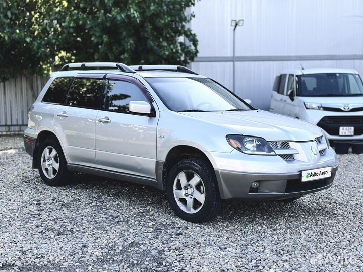 Mitsubishi Outlander 2.4 AT, 2003, 156 740 км