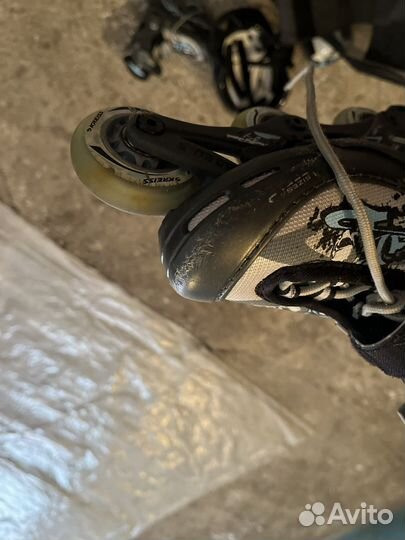 Роликовые коньки, сумка, шлем