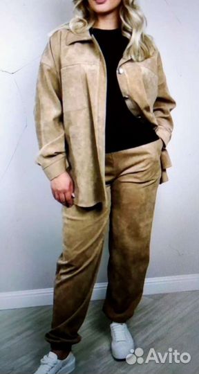 Спортивный костюм