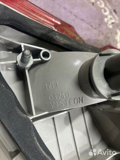 Фонарь задний правый Ford Focus 3 седан