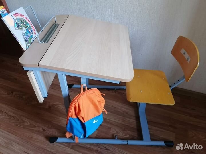 Растущая парта, стол для дошкольника, школьника