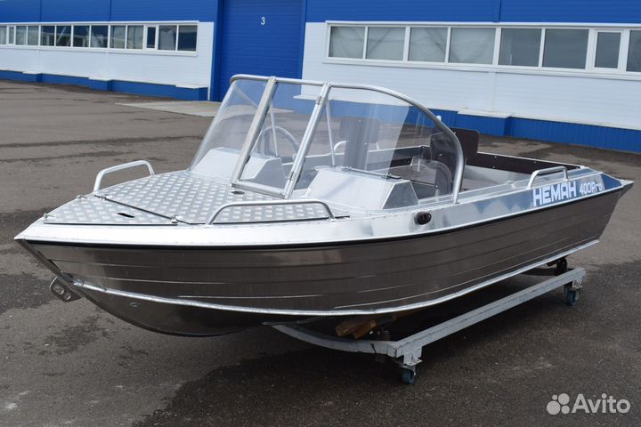 Новая моторная лодка Неман 400 Pro нерегистрат