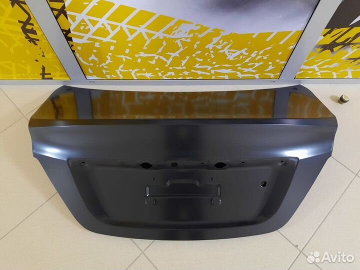 Крышка багажника Hyndai Solaris 2010-2017