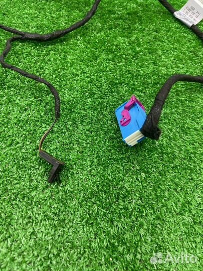 Проводка двери передняя правая Audi A3 8V (седан)