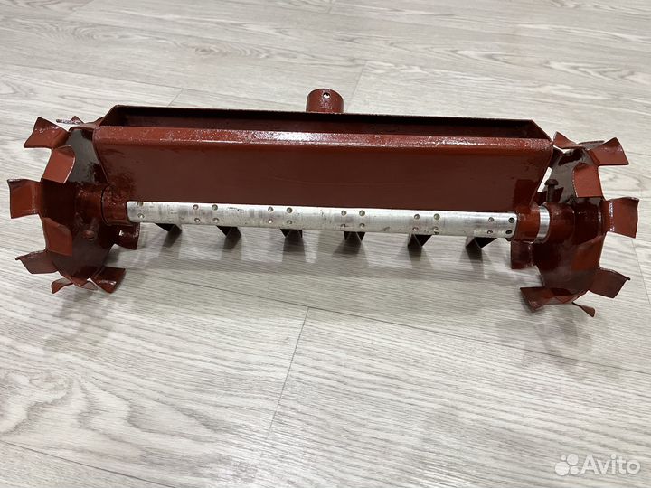 Сеялка ручная для редиса, кинзы, укропа, свеклы