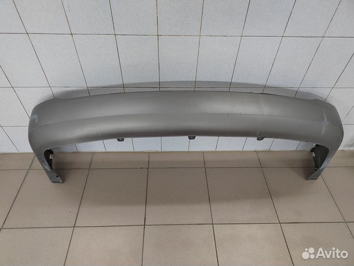 Бампер задний оригинал Hyundai H-1 Grand Starex