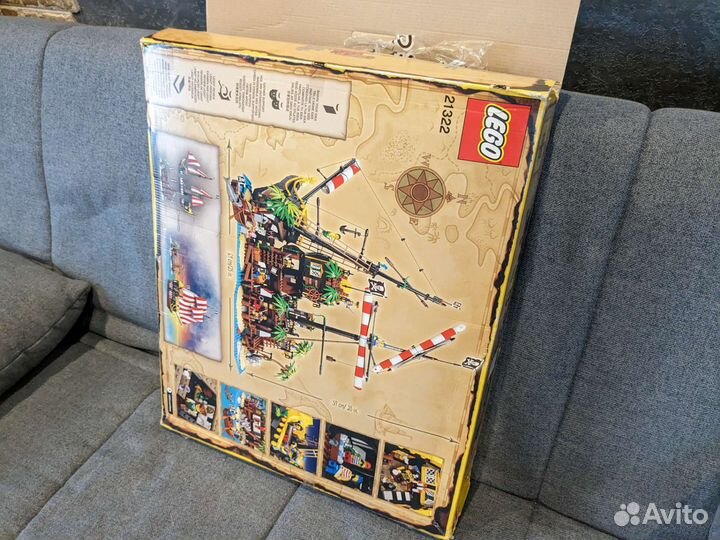 Lego ideas 21322 (новый)