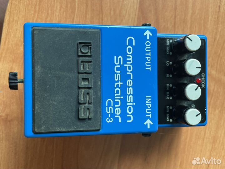 Гитарная педаль boss cs-3