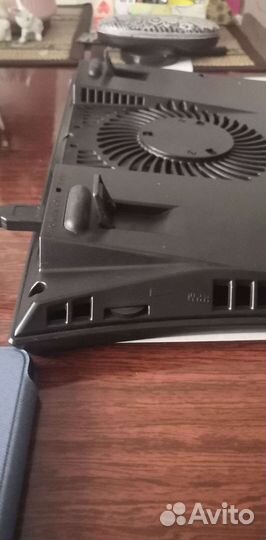 Подставка с охлаждением для ноутбука