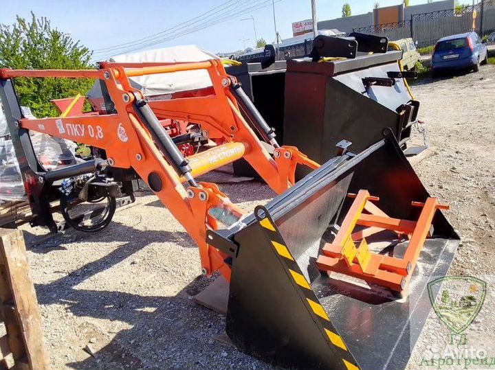 Погрузчик пку0,8- 1т