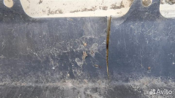 Бампер задний Toyota Camry XV50 2011-2017