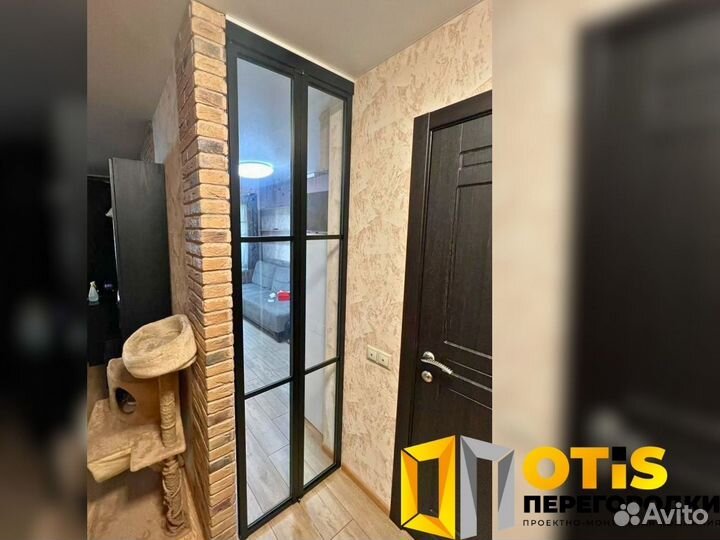 Стеклянная перегородка лофт