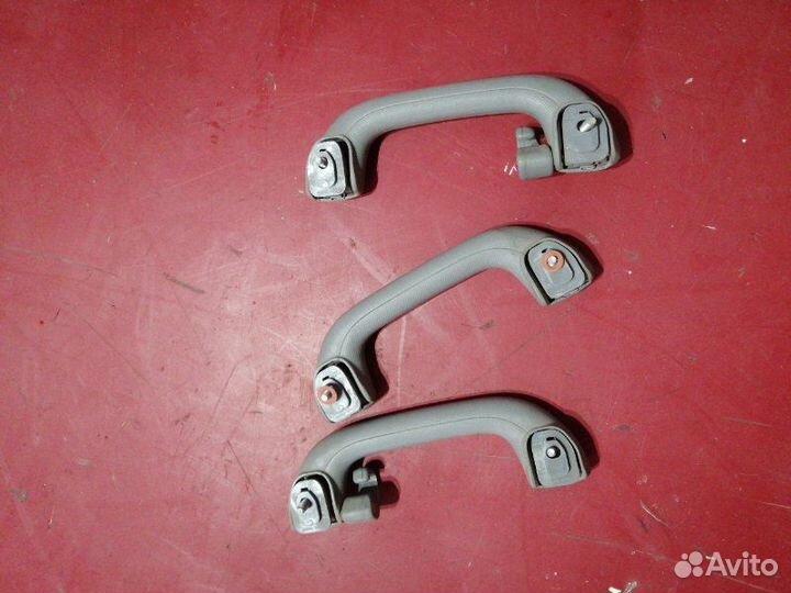 Ручка внутренняя потолочная Nissan Almera G15 K4M