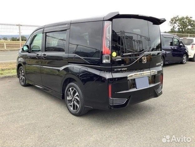 Honda Stepwgn Spada 1.5 CVT, 2021, 32 000 км