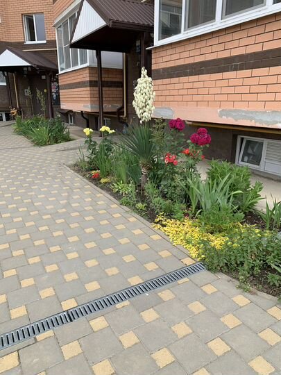 2-к. квартира, 79 м², 2/5 эт.