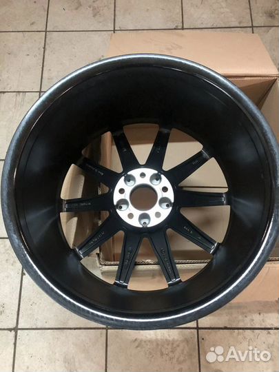 Mercedes W218 W212 CLS63 AMG диск оригинал