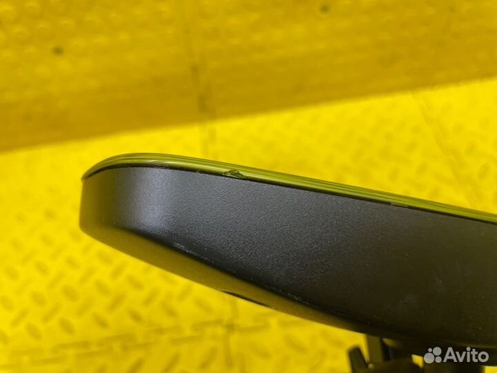 Б/У Зеркало (Зеркальный элемент) - Есть дефектыn