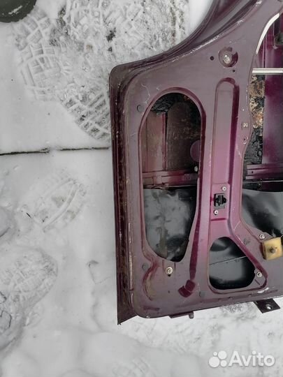 Дверь задняя левая ваз 2107