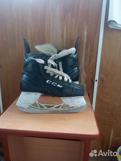 Коньки хоккейные ссм