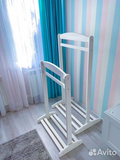 Вешалки в ассортименте Разборные Новые