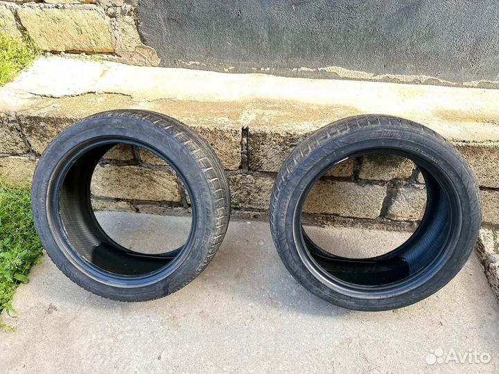 Bridgestone Blizzak Revo2 215/50 R17