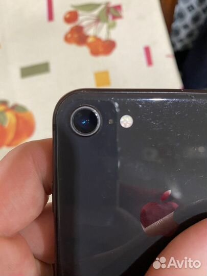 iPhone 8, 64 ГБ