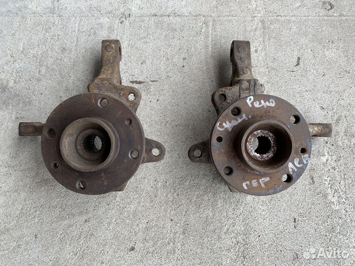 Поворотный кулак Renaut Scenic 1