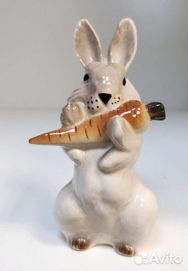 Заяц с морковкой лфз