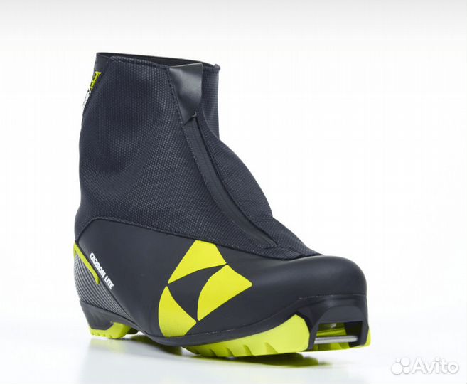 Беговые ботинки fischer carbonlite CL S10517 NNN