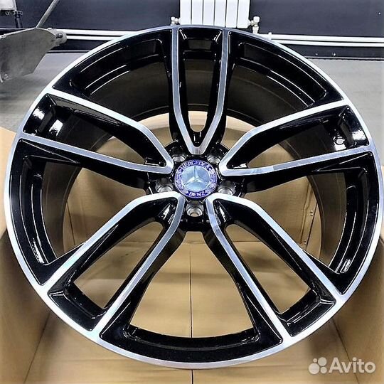 Диски на Mercedes Мерседес GLS X167 R22