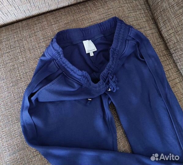 Спортивный костюм Icontemporary