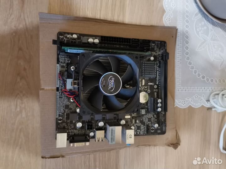 Материнская плата asrock