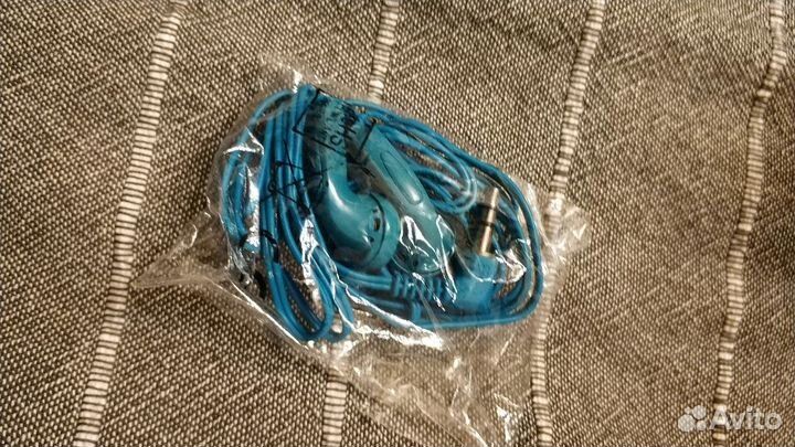 Наушники разные