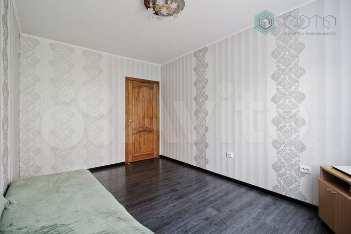 3-к. квартира, 82 м², 1/5 эт.