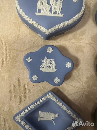 Wedgwood jusper шкатулка в форме цветка