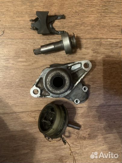 Стартер 28100-28051 тойота двигатель 1 AZ FSE