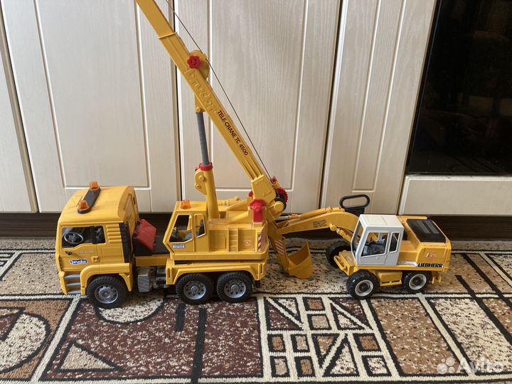 Машинки bruder