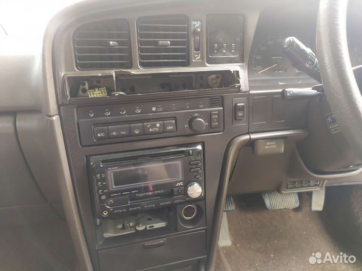 Кузов Toyota Cresta GX 81