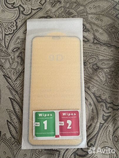 Защитное стекло iPhone 11