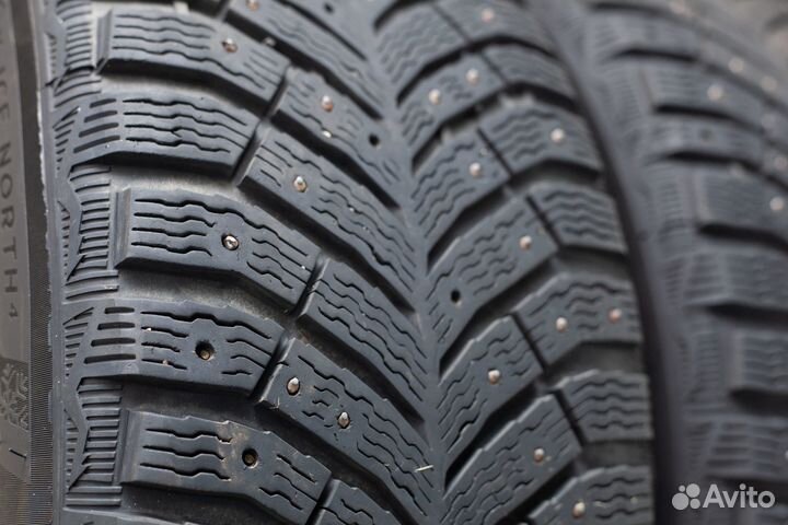 R18 Michelin X-Ice North 4 225/55, PCD 5x112 DIA 66.6