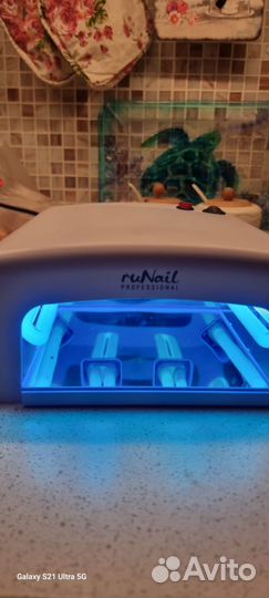 Лампа для ногтей