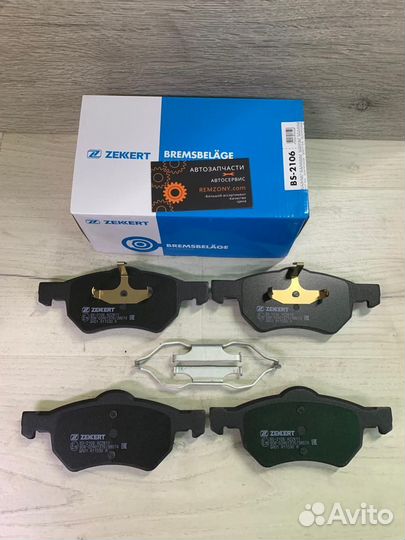 Колодки тормозные передние Chrysler Voyager 4