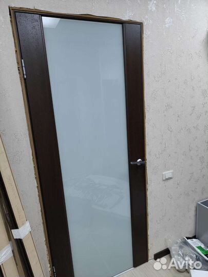 Межкомнатные двери бу с коробкой 70 и 80 см, о