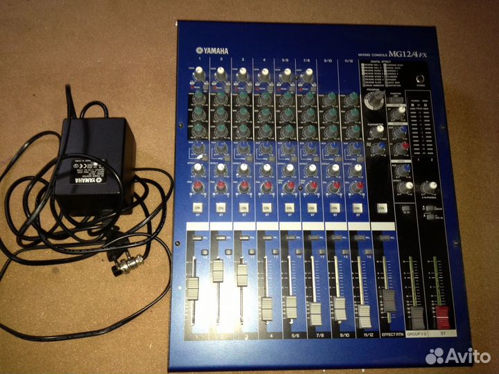 Микшерный пульт yamaha MG12/4 FX