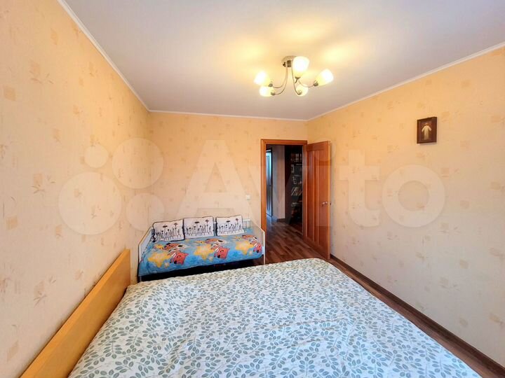 3-к. квартира, 82 м², 13/16 эт.